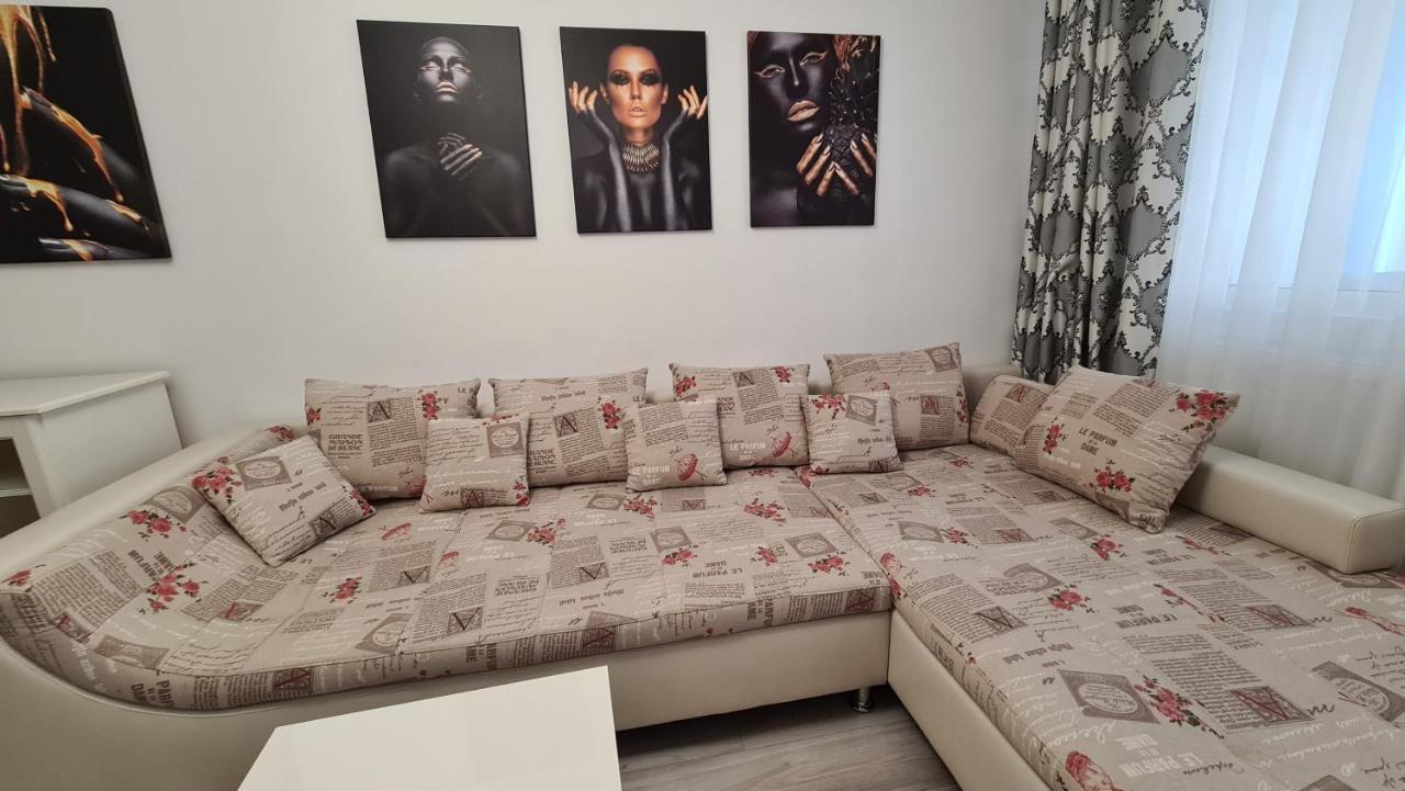 White Glamour Buzău Eksteriør bilde